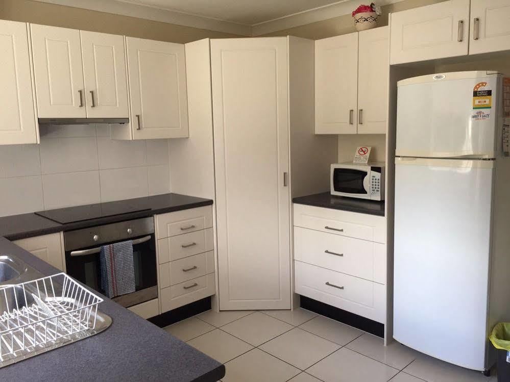 Holland Park Motel Brisbane Esterno foto