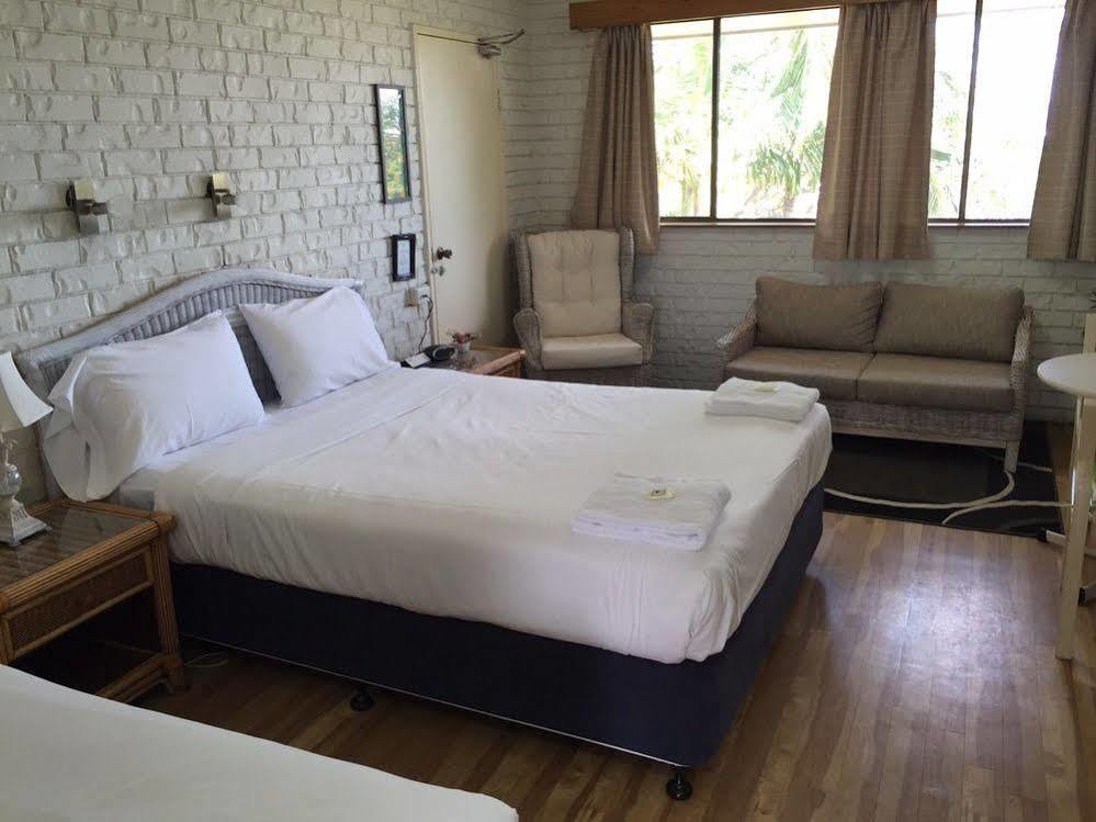 Holland Park Motel Brisbane Esterno foto